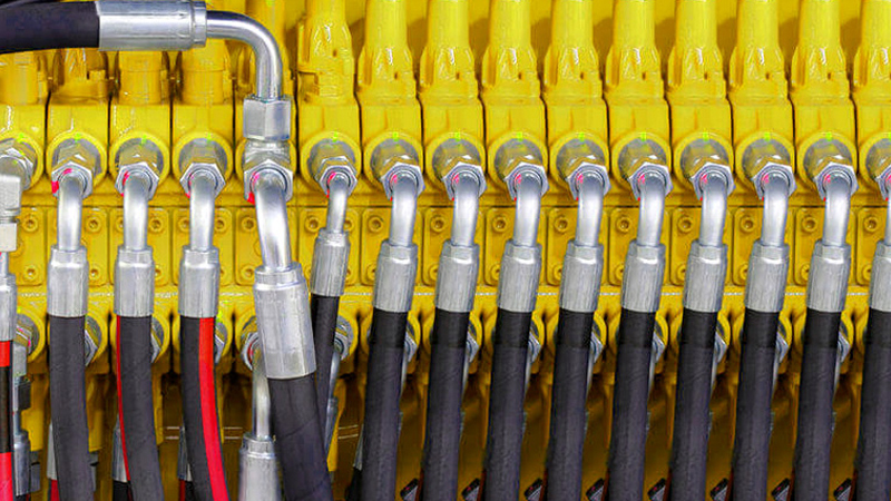 کاربرد شیلنگ هیدرولیک مناسب ماشین‌آلات کارگاهی