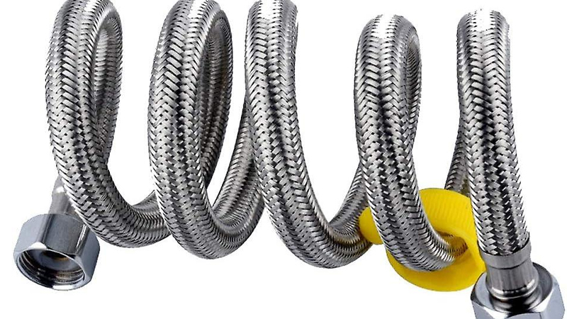 نصب شیلنگ‌های بافته‌ای